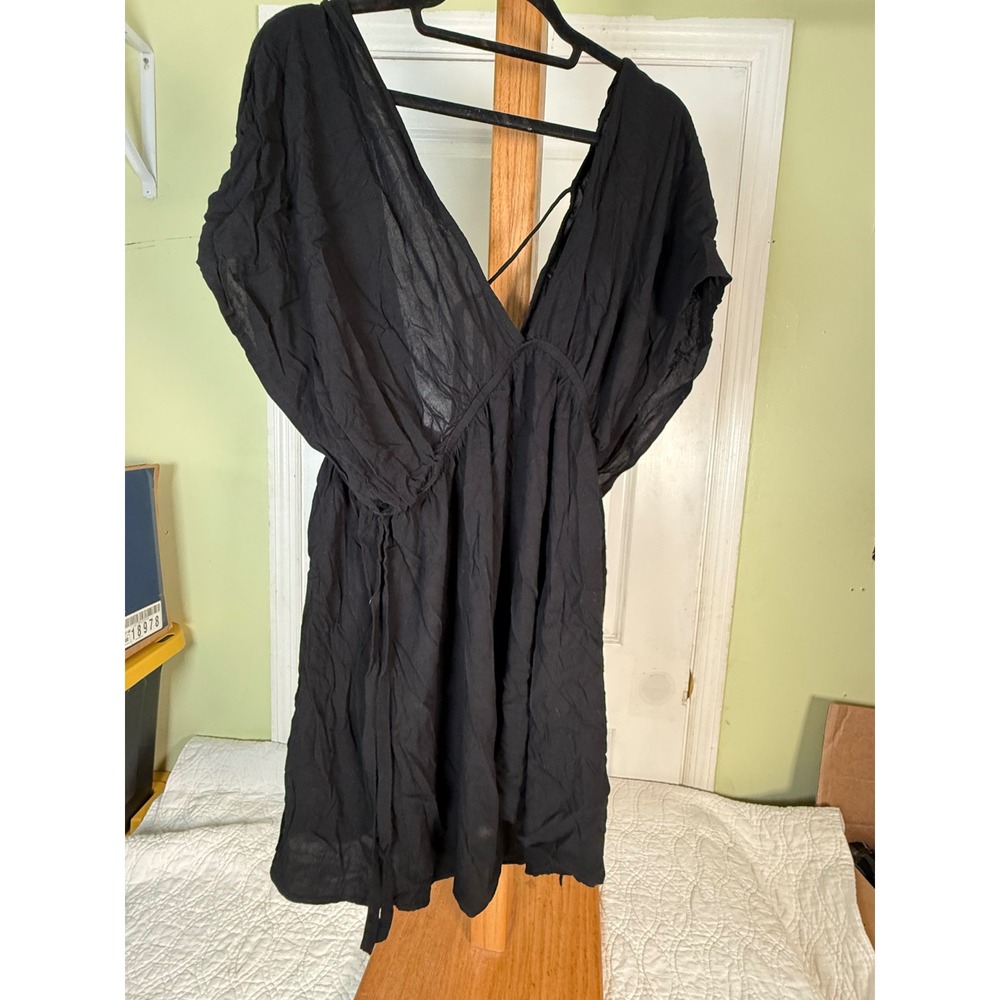 ASOS DESIGN Curve Black Plunge Neck Beach Cover Up Shirt US 14